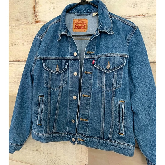 Levi’s Trucker Jean Jacket - Picture 1 of 5